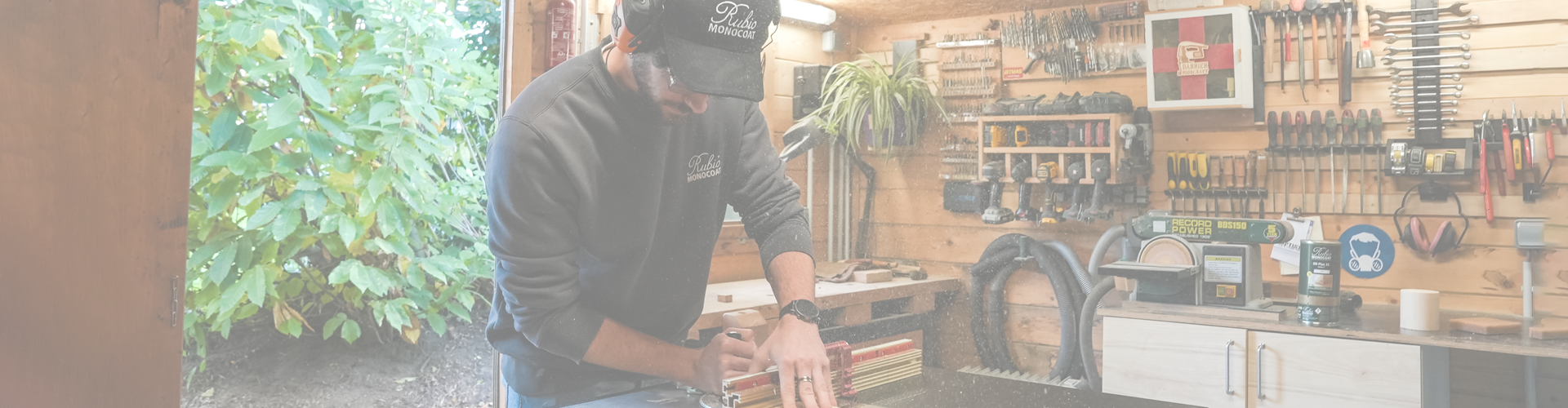 Binnenbehandeling van hout